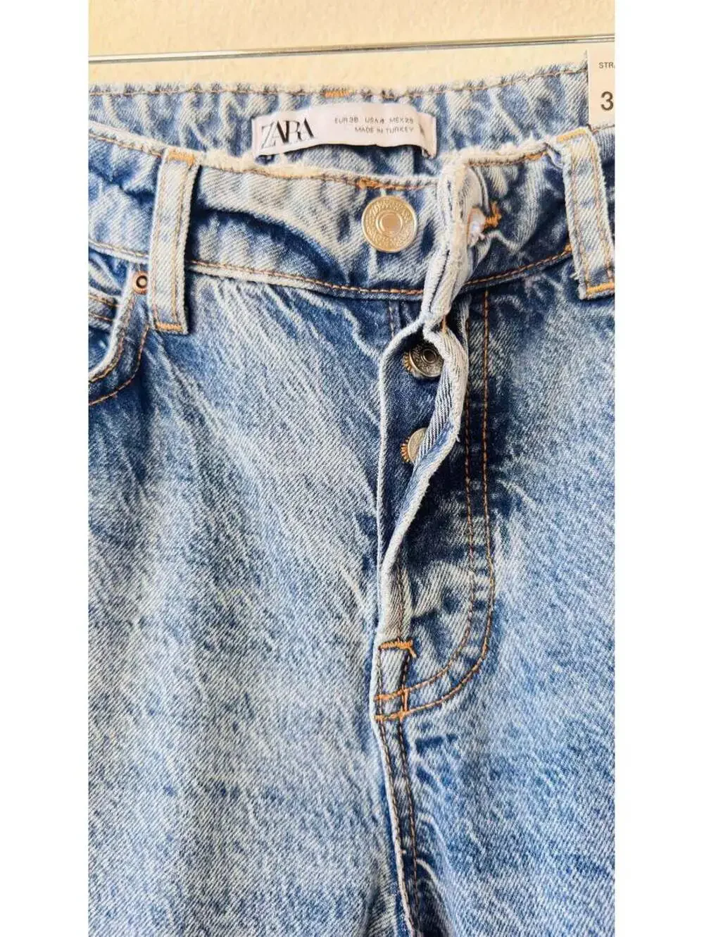 Zara Mid Rise Straight Leg Ankle Jeans Size US 4